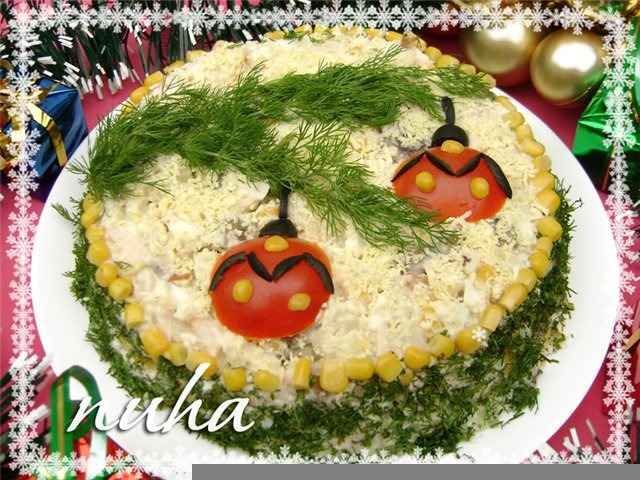 Новогодний салат с консервированной кукурузой и майонезом