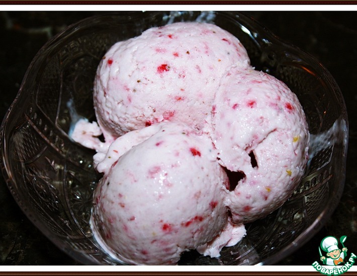 Клубничное мороженое, пошаговый рецепт на ккал, фото, ингредиенты - Natali