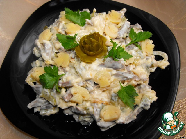 Салат из куриных сердечек рецепт с фото очень вкусный пошаговый