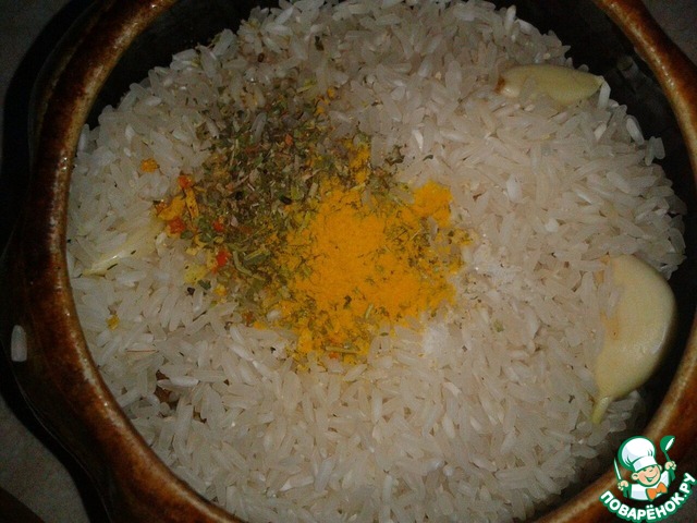 Курица с рисом и грибами в горшочке, пошаговый рецепт на ккал, фото, ингредиенты - Людмила
