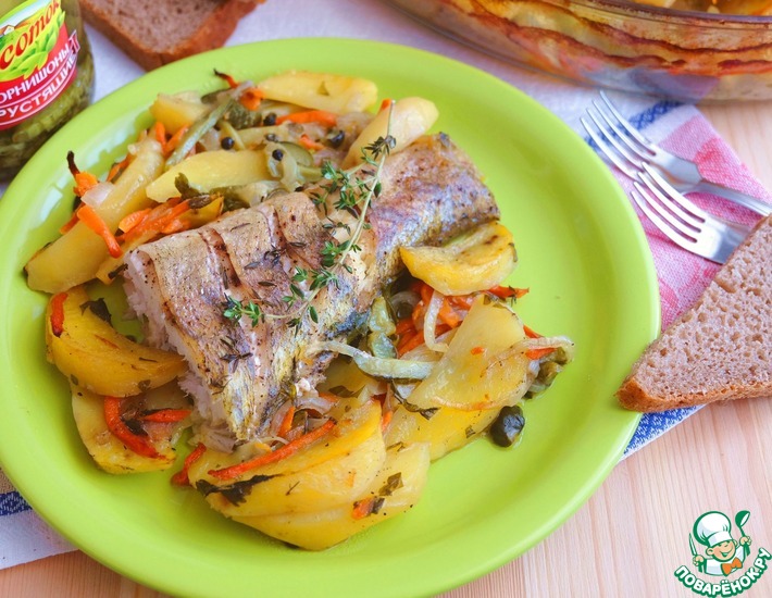 Рецепт: Филе тилапии, запеченное с картофелем - в духовке