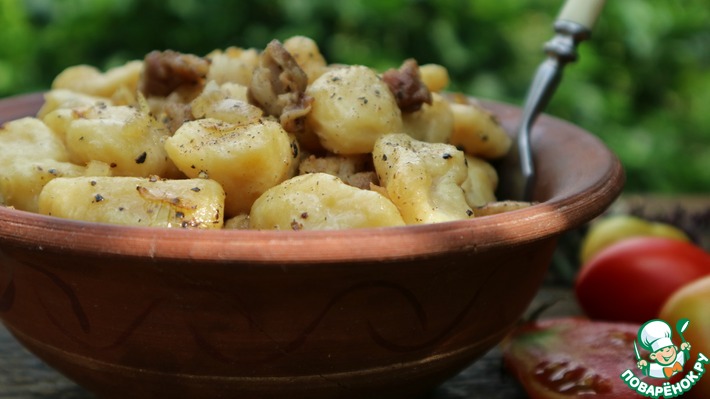 Галушки картофельные с шкварками | Пикабу