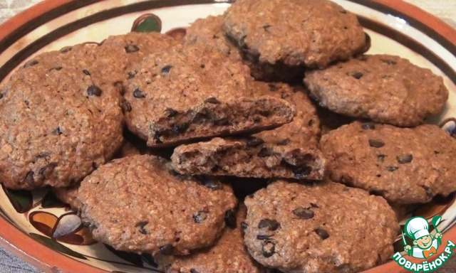 Печенье из четырех злаков с шоколадом