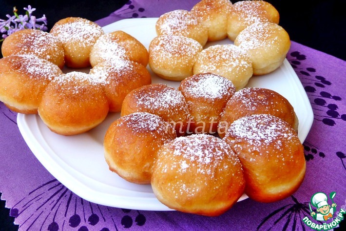 Пончики со сгущенкой: пошаговый рецепт приготовления с фото и видеоинструкцией