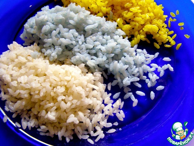 Цветной рассыпчатый рис