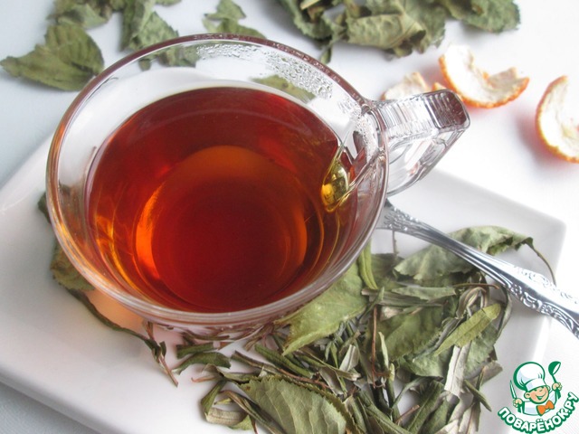 Чай с листьями облепихи и вишни