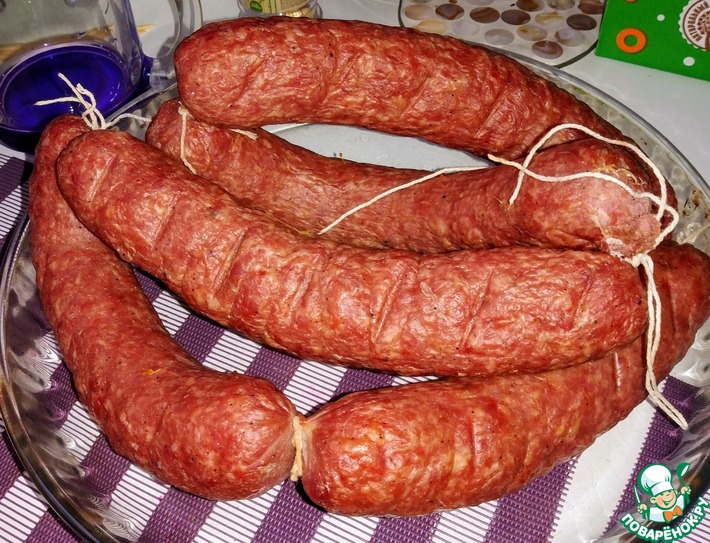 Домашняя колбаса из свинины в кишках рецепт с фото пошагово